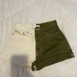 Pacsun ultra high rise vintage shorts. Size 24.